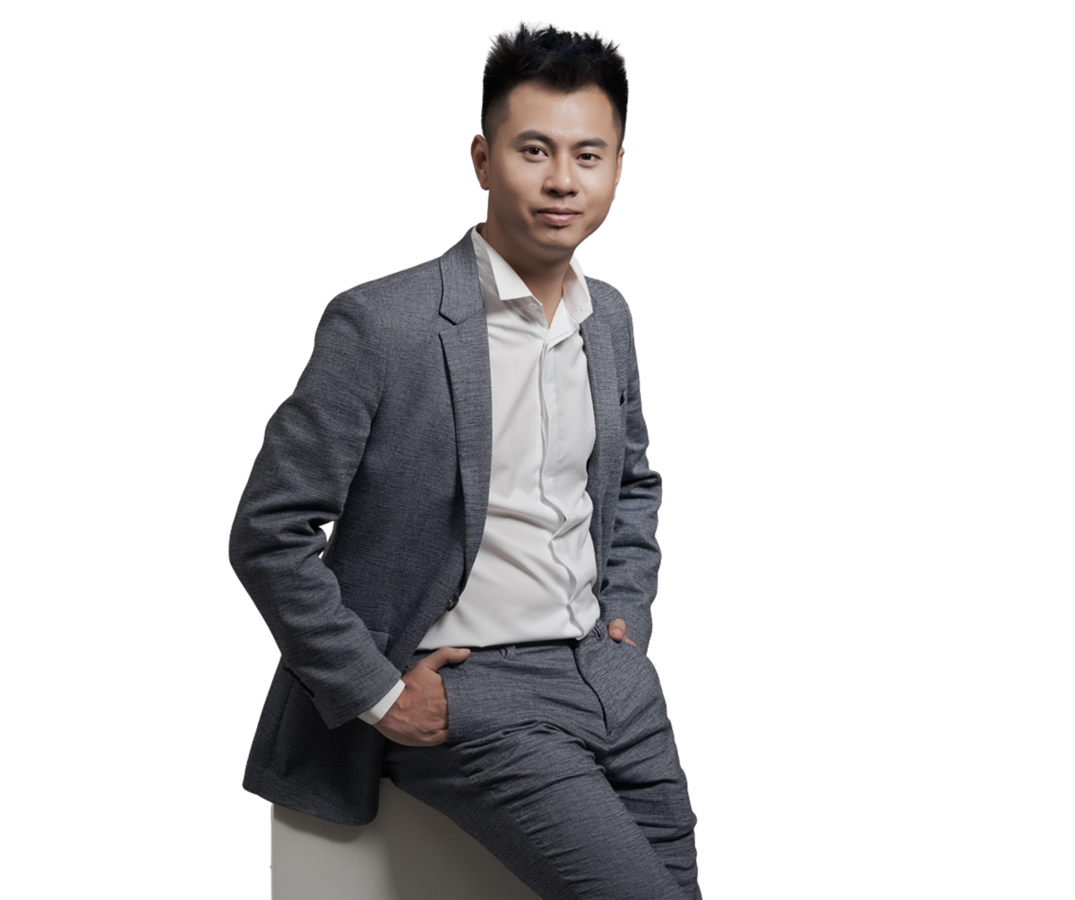 Nghệ sĩ đón Xuân