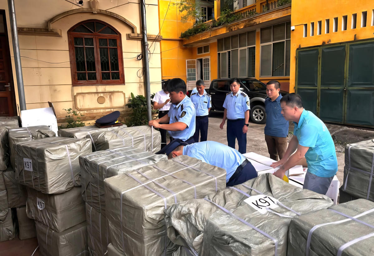 480 vụ vi phạm liên quan đến buôn lậu, gian lận thương mại và hàng giả bị xử lý trong tháng cao điểm trước Tết nguyên đán.