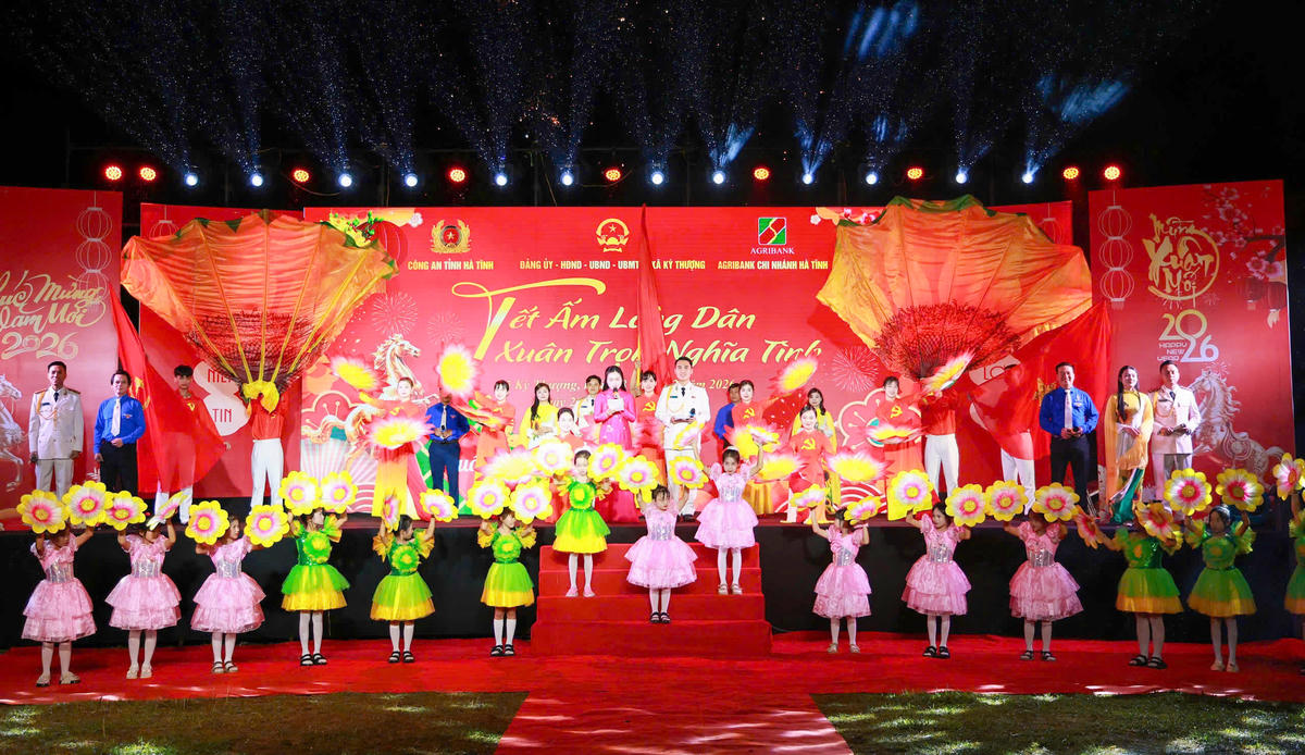 Chương trình văn nghệ chào mừng.&nbsp;