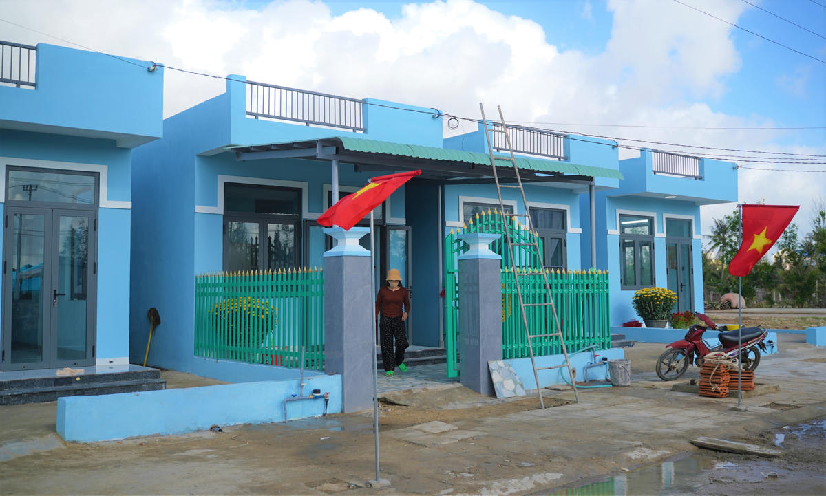 Những căn nhà mới trong chiến dịch Quang Trung ở xã Đề Gi. Ảnh: Đình Sang.