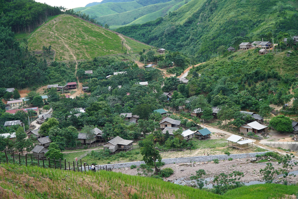 Giữa đại ngàn, người Bru - Vân Kiều rộn ràng đón Tết