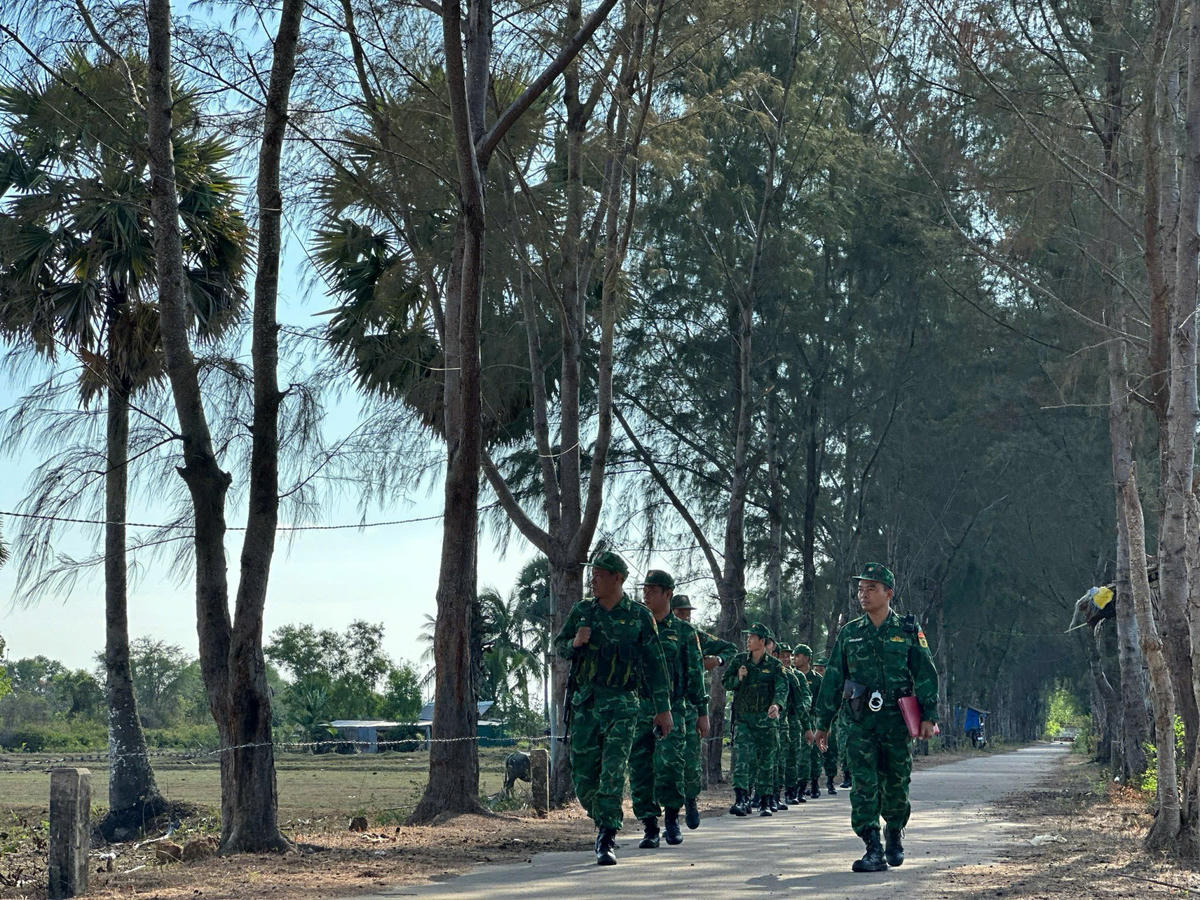 Đồn Biên phòng Cửa khẩu Quốc tế Hà Tiên (Ban Chỉ huy Bộ đội Biên phòng tỉnh An Giang) có nhiệm vụ quản lý hơn 14km đường biên giới  trên bộ và 21km đường bờ biển, đường biên giới tiếp giáp Vương quốc Campuchia. (ảnh: BPHT)