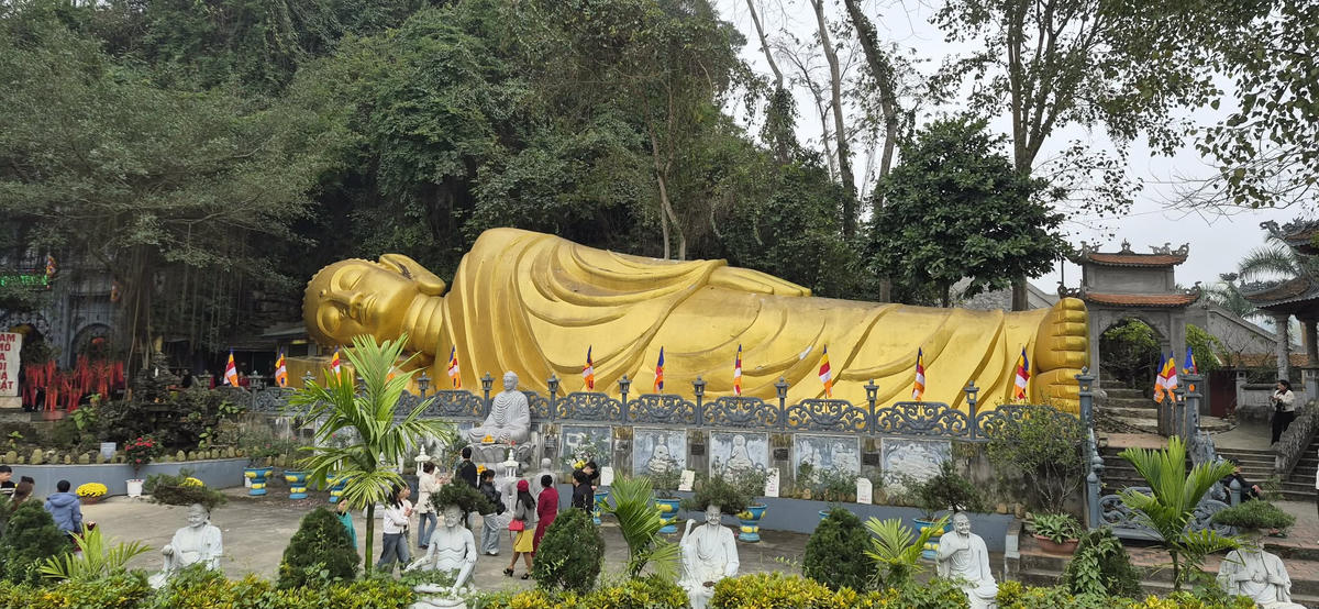 Ảnh Đức Phật nằm chiêm tịnh.&nbsp;Ảnh: Xuân Trường.