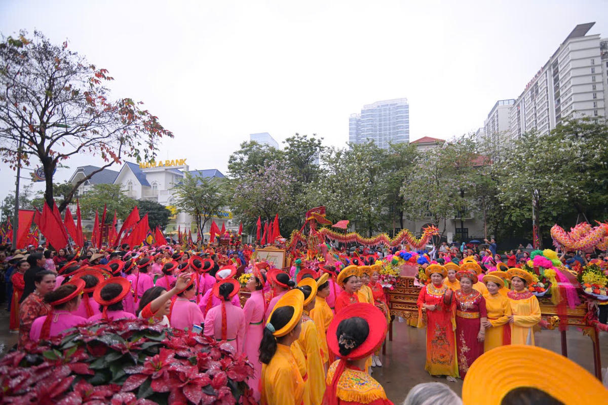 Lễ hội Đền Sóc Xuân Bính Ngọ 2026 còn là dịp tri ân tiền nhân, đồng thời gửi gắm ước nguyện quốc thái dân an, mưa thuận gió hòa, mùa màng bội thu. Ảnh: Phạm Sỹ.