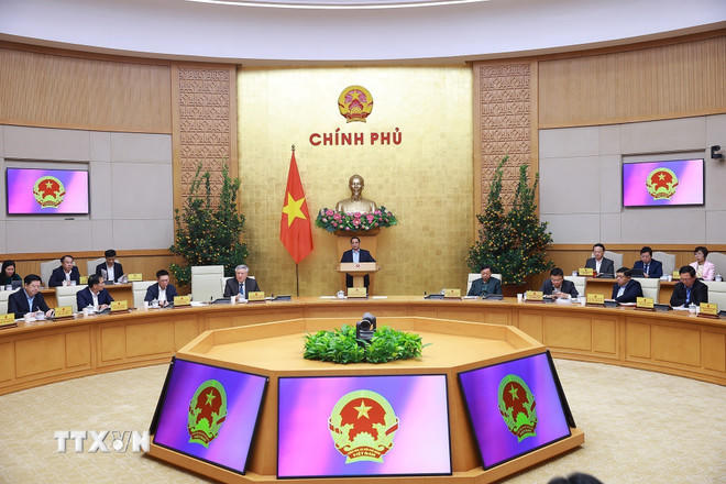 Thủ tướng Phạm Minh Chính chủ trì họp đánh giá tình hình Tết Nguyên đán Bính Ngọ. (Ảnh: Dương Giang/TTXVN).
