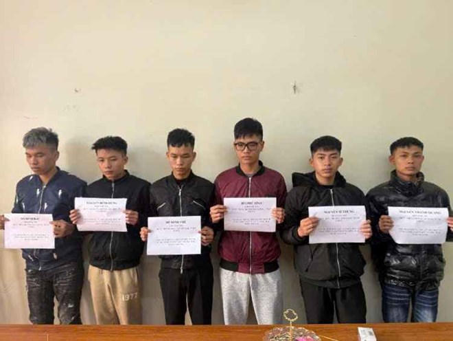 Các đối tượng liên quan đến vụ việc hành hung công an viên vào đêm 28 Tết. Ảnh: CATP.&nbsp;