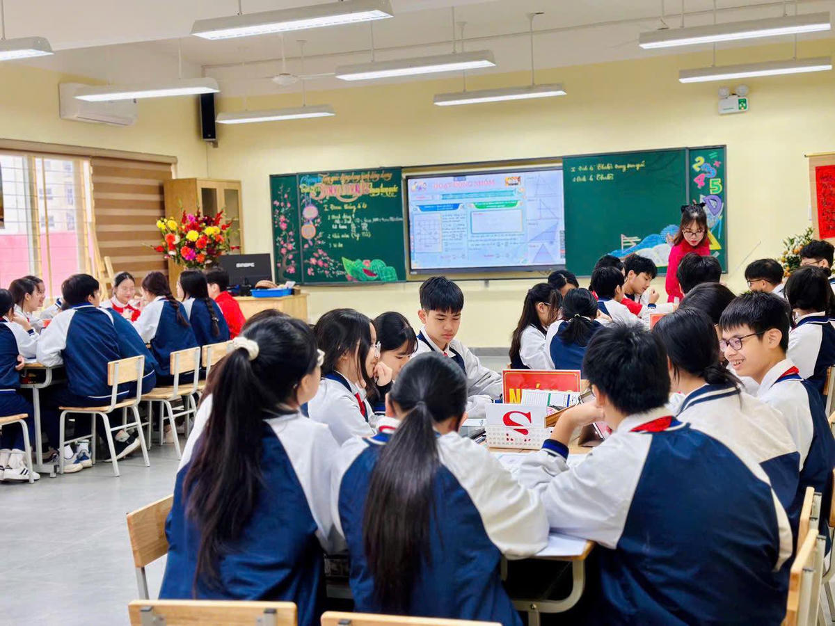 Ngoại ngữ tiếp tục “giữ sóng” ở môn thi thứ ba lớp 10