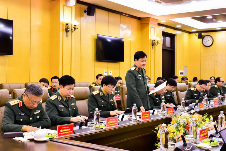 Các đại biểu tại hội nghị.