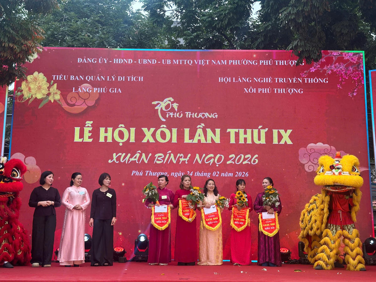 Lễ hội xôi Phú Thượng được tổ chức hằng năm và trở thành hoạt động truyền thống kết nối giữa các thế hệ làng nghề.