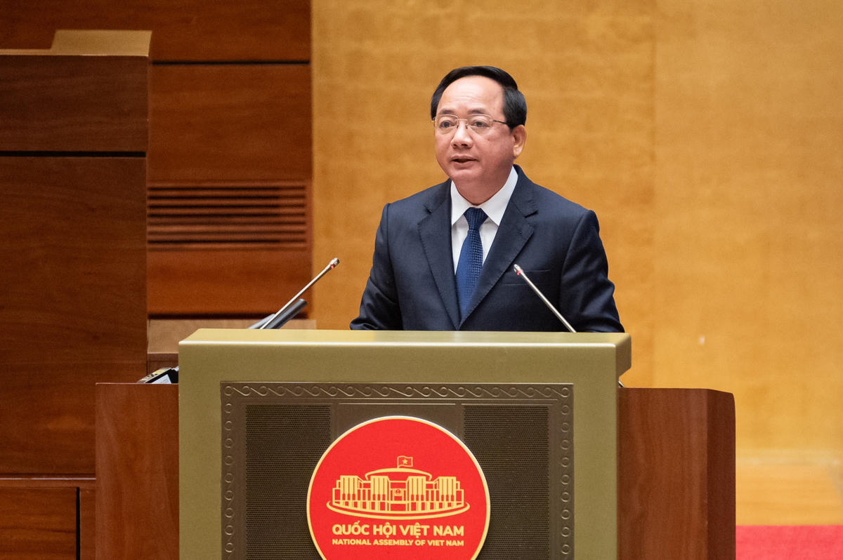 Uỷ viên Bộ Chính trị, Bí thư Trung ương Đảng, Trưởng Ban Tuyên giáo và Dân vận Trung ương Trịnh Văn Quyết truyền đạt tại hội nghị