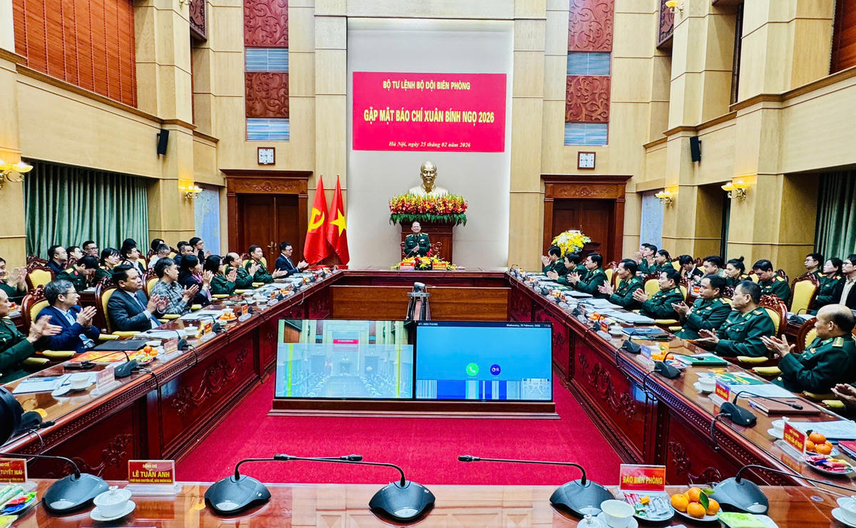 Toàn cảnh buổi gặp mặt.&nbsp; Ảnh: TN.