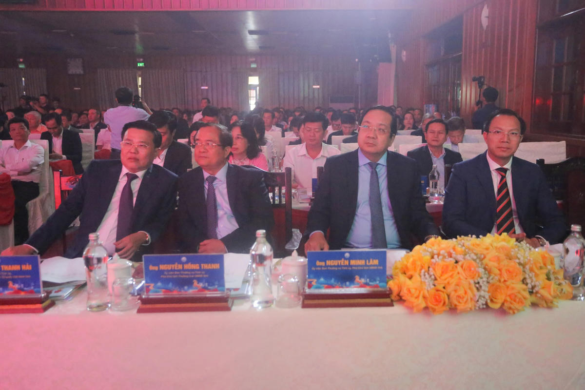 Tỉnh Tây Ninh cam kết đẩy nhanh thủ tục, tạo điều kiện thuận lợi để doanh nghiệp tham gia đầu tư. Ảnh: A.Huy.