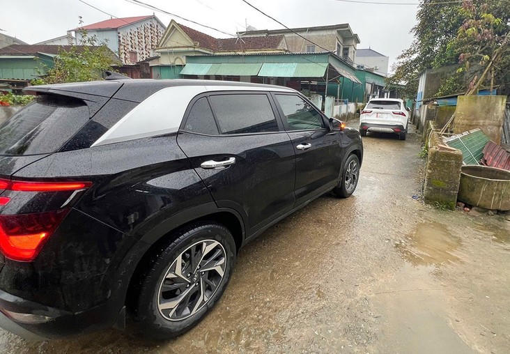 Nguyễn Viết Linh đã "chặn đầu, chặn đuôi" xe của anh P.A.T từ 9h sáng đến 14h chiều mùng 2 Tết. Ảnh: PT.