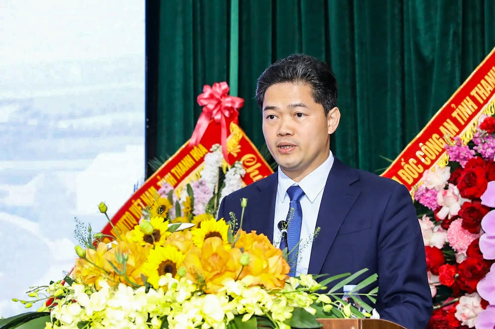 Thứ trưởng Thường trực Bộ Y tế Vũ Mạnh Hà phát biểu tại buổi lễ. Ảnh: Minh Hiếu