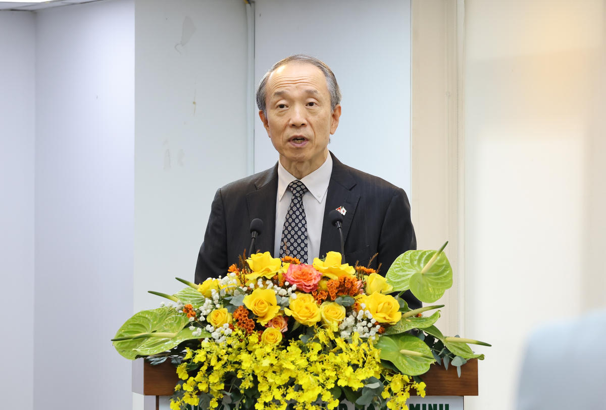 Ông Ono Masuo, Tổng Lãnh sự Nhật Bản tại Thành phố Hồ Chí Minh phát biểu tại buổi họp báo. Ảnh: Nguyên Thảo.