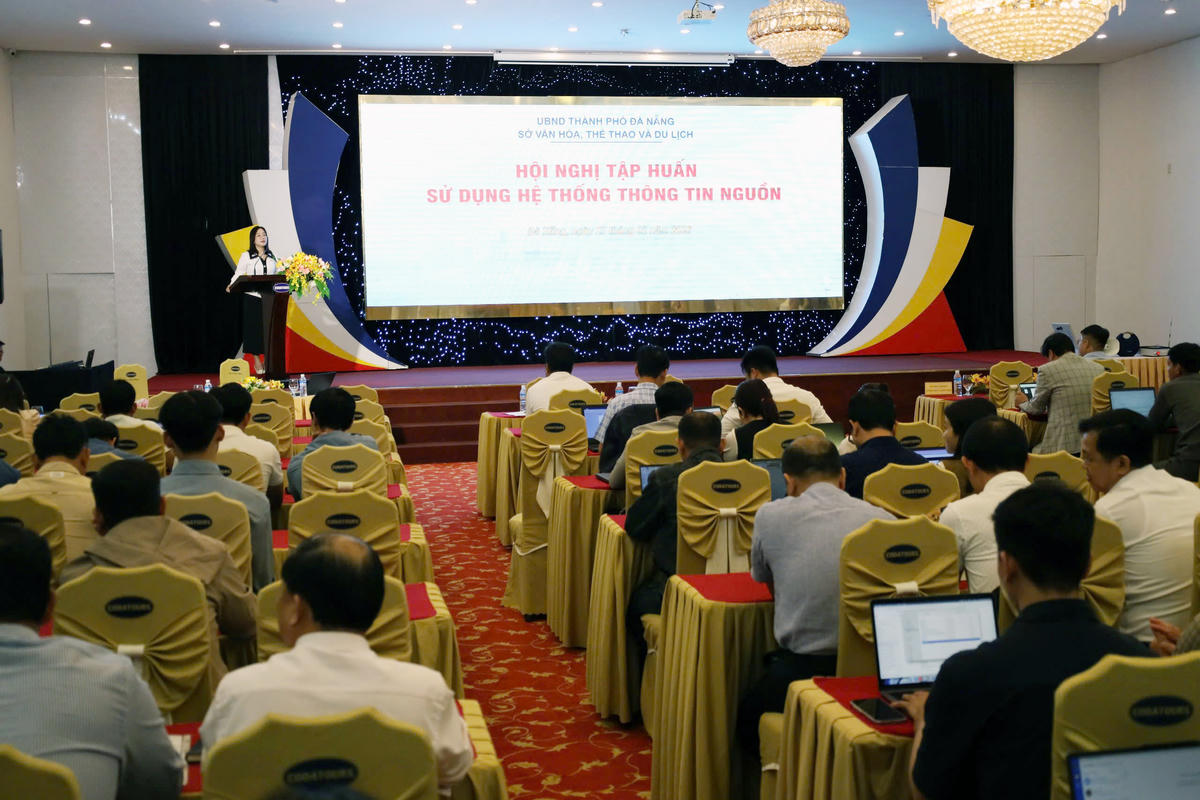 Hội nghị tập huấn sử dụng Hệ thống Thông tin nguồn cấp tỉnh. Ảnh: Nguyễn Tú.