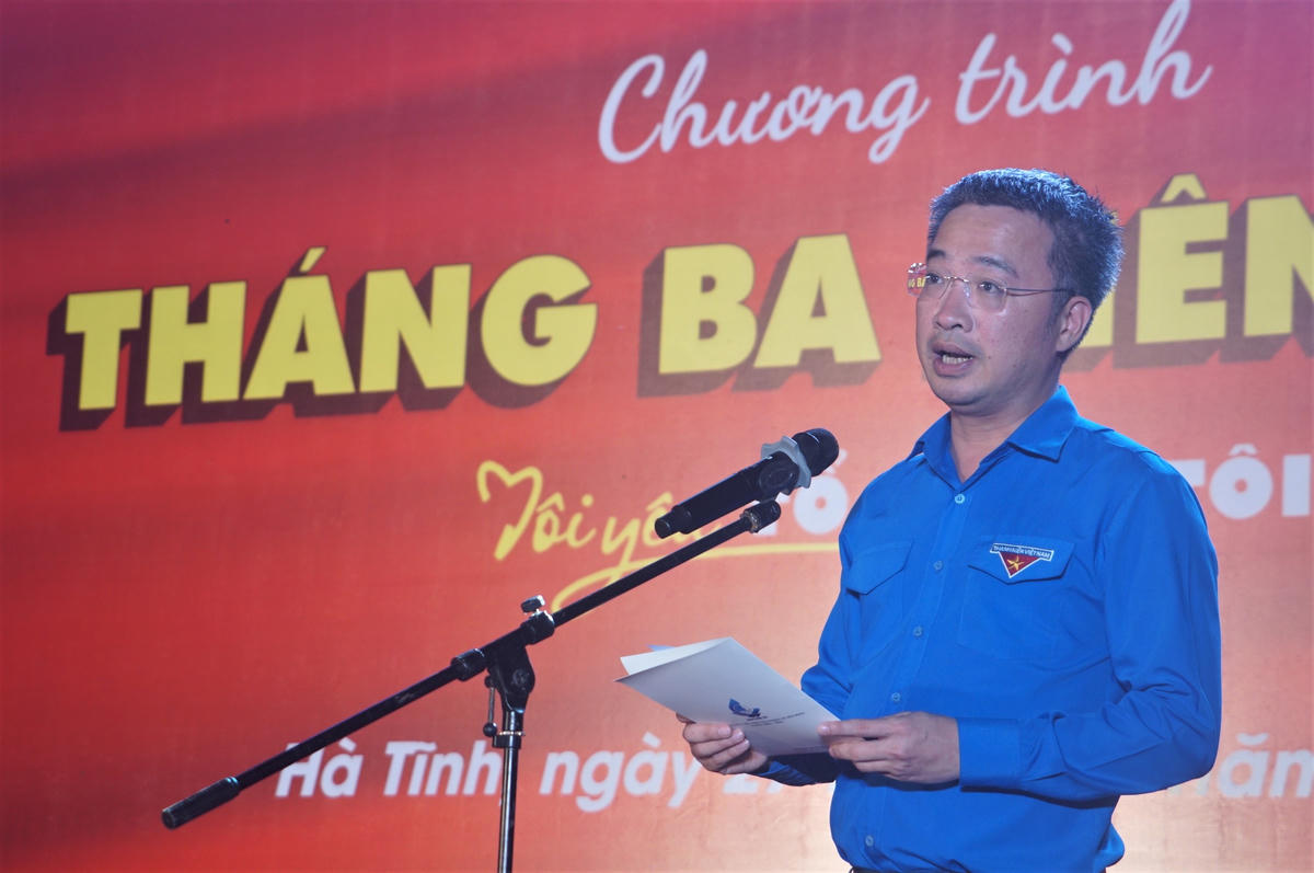 Ông Nguyễn Tường Lâm, Bí thư Trung ương Đoàn, Chủ tịch Trung ương Hội Liên hiệp Thanh niên Việt Nam phát biểu tại chương trình. Ảnh: ĐH.