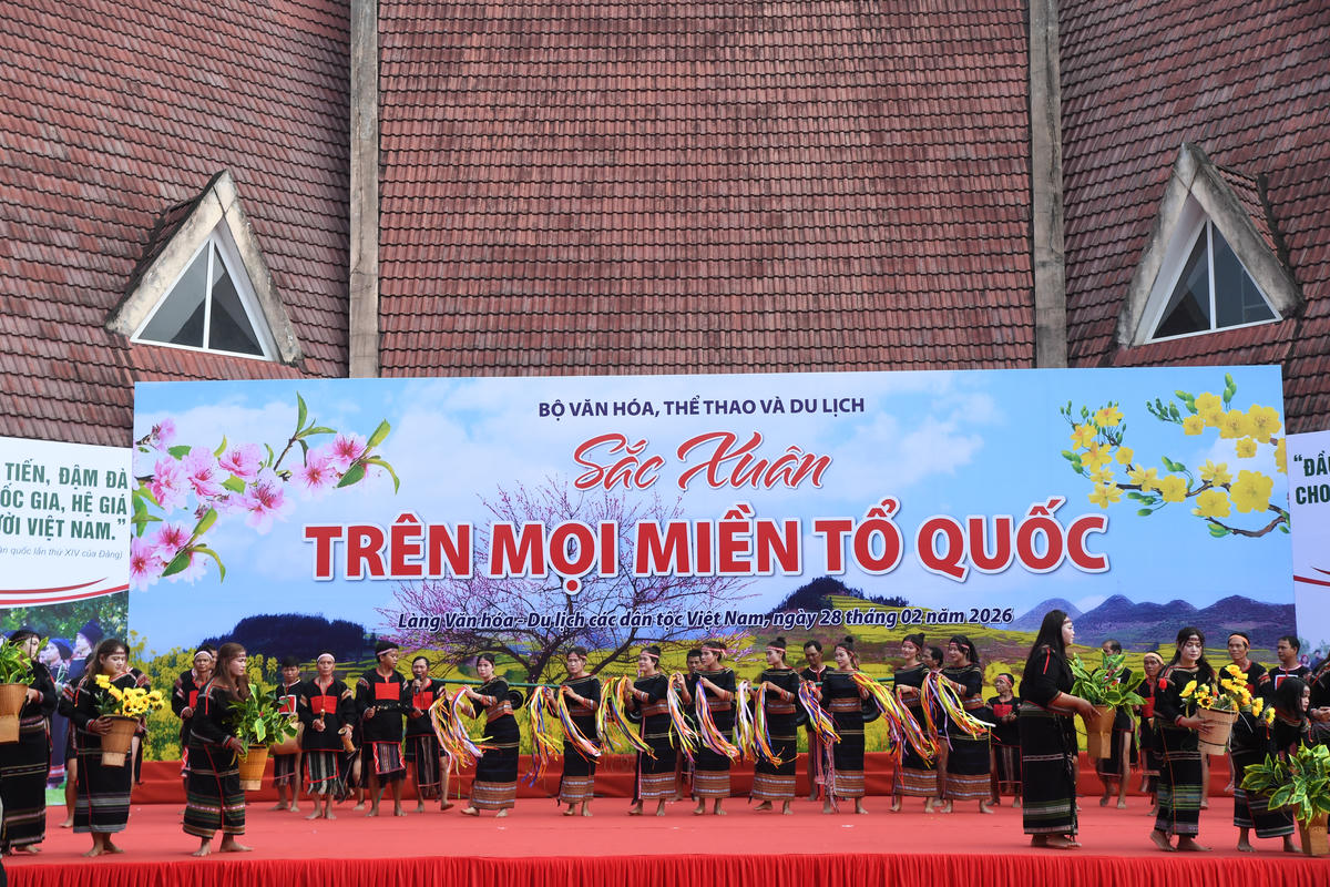 Sự kiện "Sắc Xuân trên mọi miền Tổ quốc" là hoạt động thường niên do Bộ Văn hóa, Thể thao và Du lịch phối hợp với một số ban, ngành trung ương và các địa phương tổ chức. Ảnh: Phạm Sỹ.