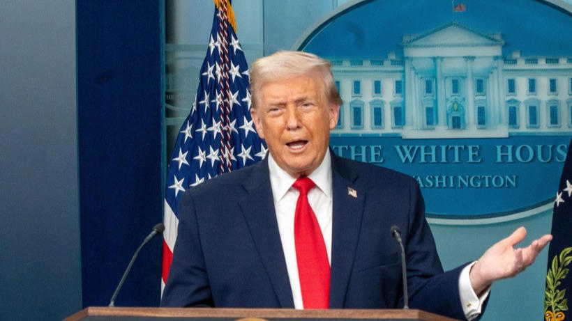 Ông Trump xác nhận Mỹ khởi động chiến dịch quân sự vào Iran