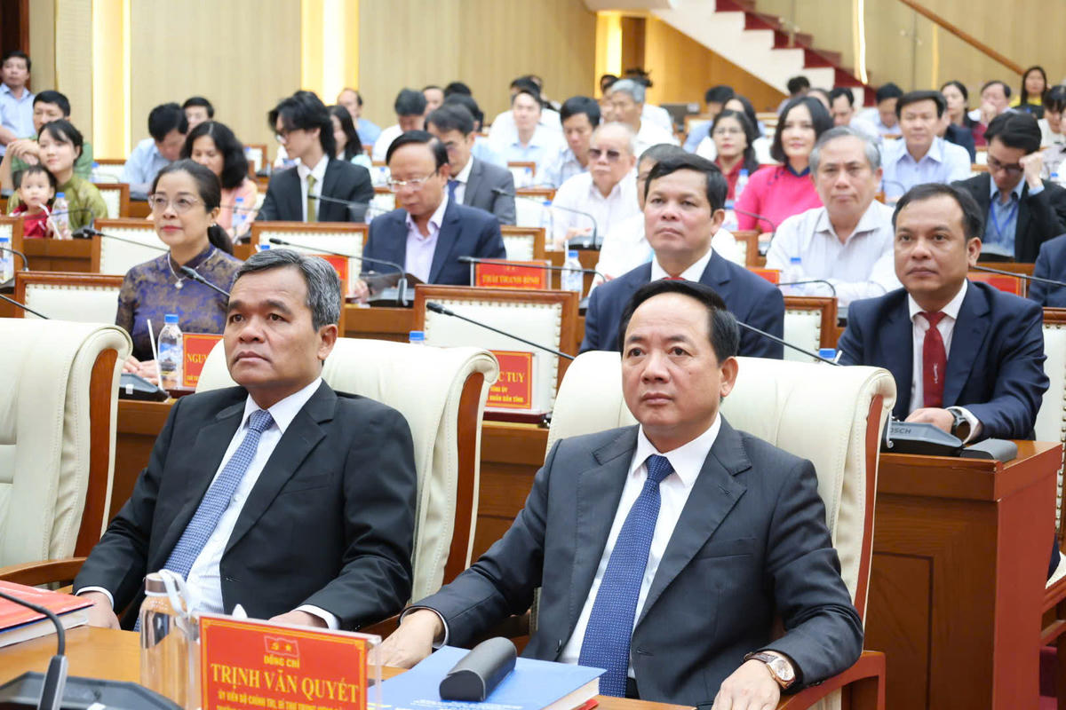 Bí thư Trung ương Đảng, Trưởng ban Tuyên giáo và Dân vận Trung ương Trịnh Văn Quyết tham dự hội thảo. Ảnh: CV.