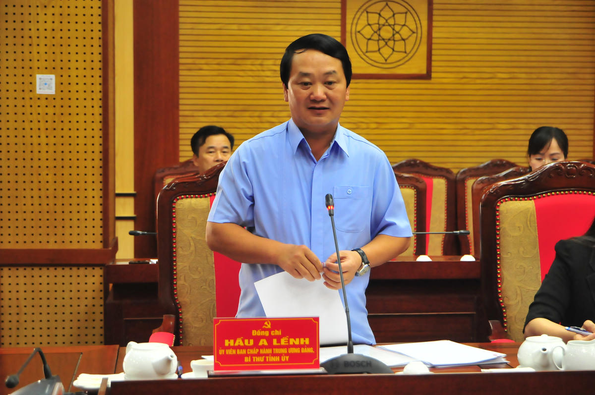  Bí thư Tỉnh ủy Tuyên Quang Hầu A Lềnh phát biểu tại Hội nghị. Ảnh: Xuân Trường.