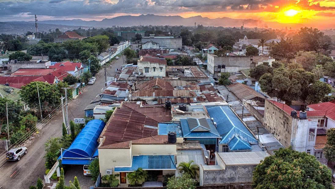 Cộng đồng địa phương suy yếu trong đô thị hóa