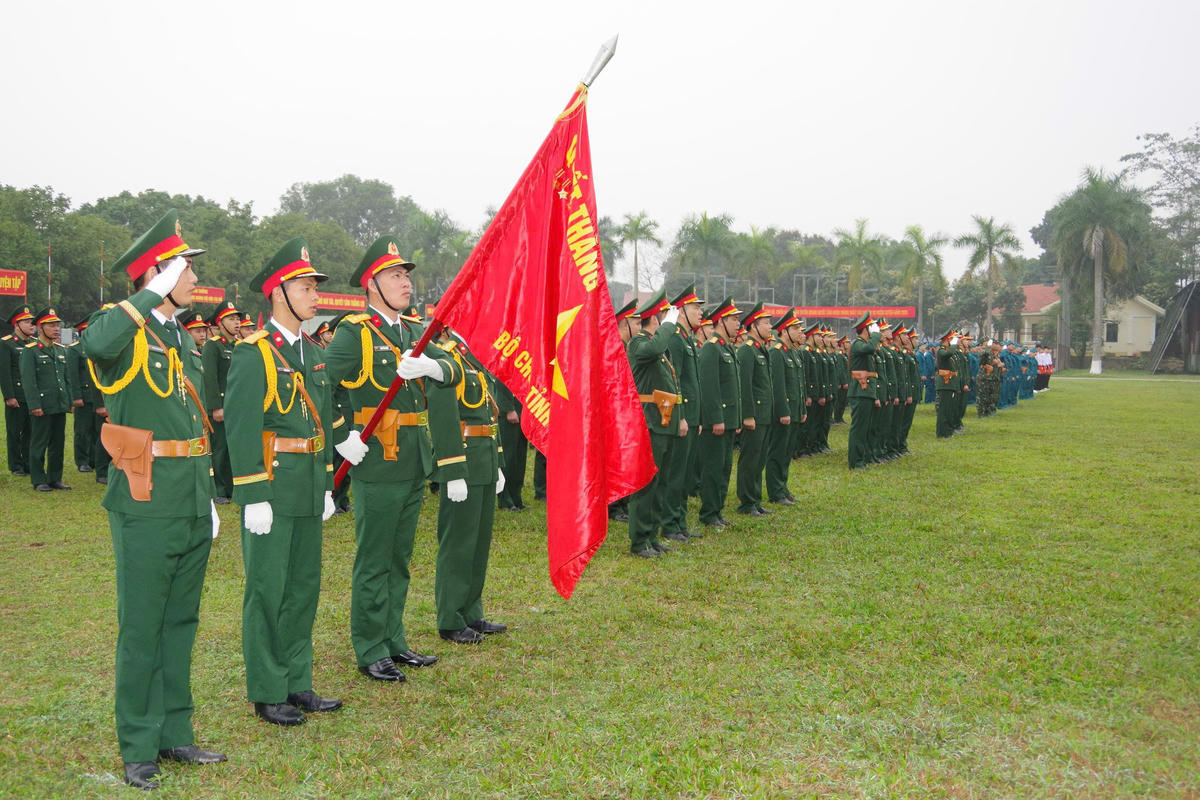 Cán bộ, chiến sĩ Bộ CHQS tỉnh Tuyên Quang trong Lễ ra quân huấn luyện năm 2026.