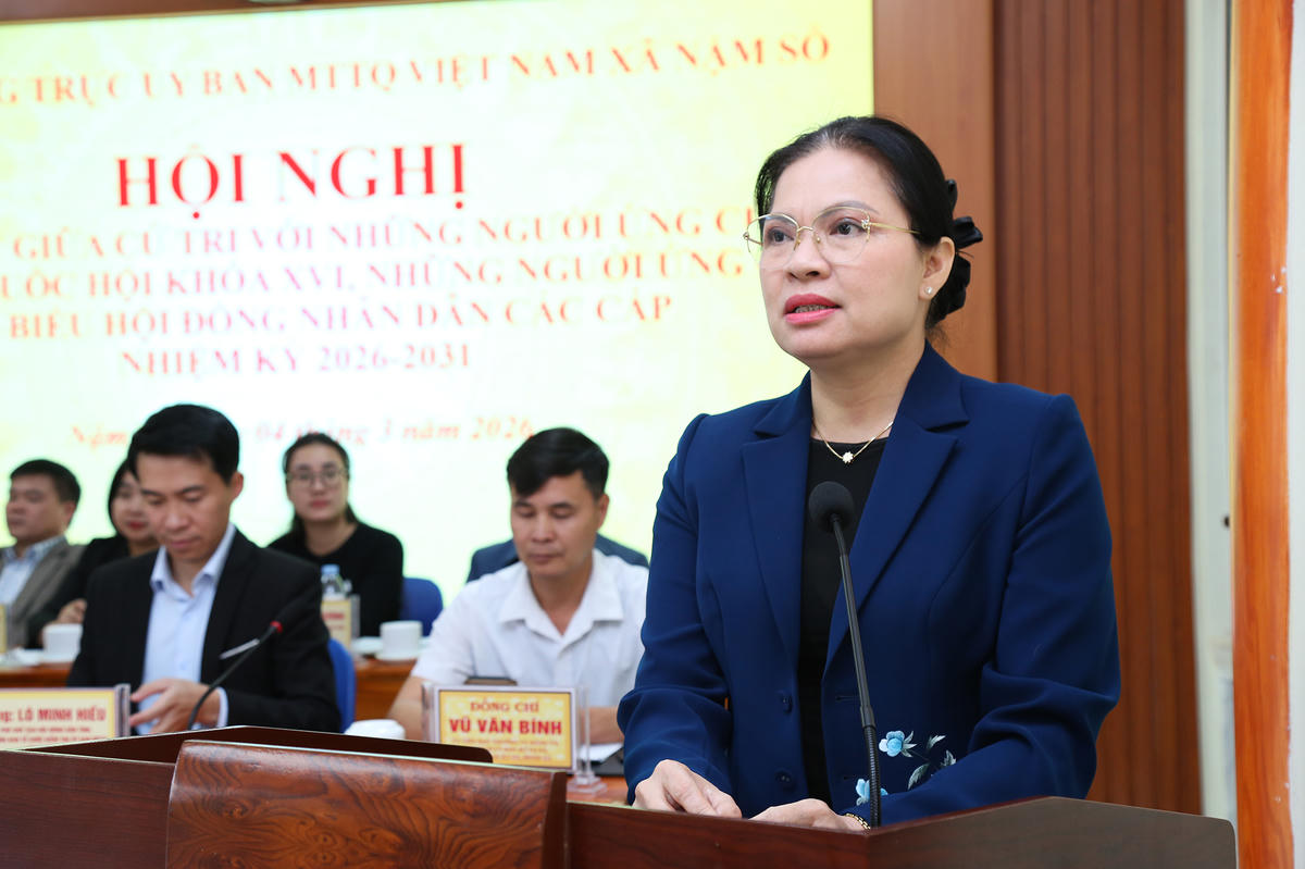 Tại buổi tiếp xúc, thay mặt các ứng viên ứng cử đại biểu Quốc hội khóa XVI và HĐND các cấp tỉnh Lai Châu, bà Hà Thị Nga đã trả lời kiến nghị của cử tri xã Nậm Sỏ. Bà Hà Thị Nga cảm ơn các cử tri của xã thể hiện sự đồng thuận cao với các chương trình hành động của các ứng viên.