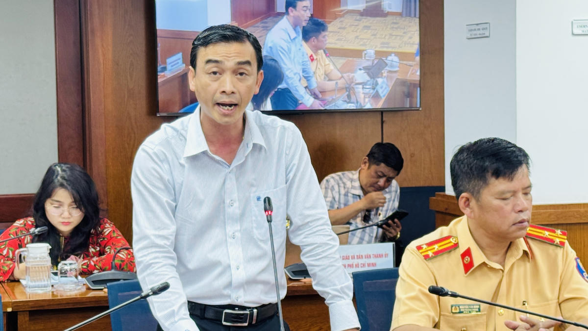 Ông Nguyễn Trần Phú Thịnh – Phó Giám đốc Trung tâm Chuyển đổi số TP Hồ Chí Minh nói về&nbsp;xây dựng cơ sở dữ liệu số nhà trên nền tảng GIS. Ảnh: Đ.D.