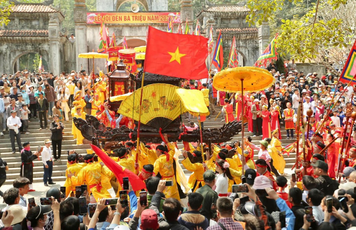 Trong khuôn khổ lễ hội, sẽ diễn ra nhiều nghi lễ truyền thống và hoạt động đặc sắc. Ảnh: Ngô Nhung