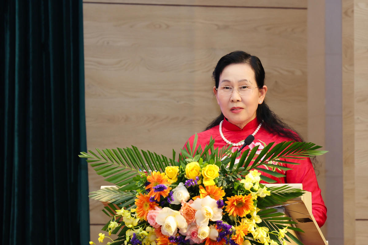 Tân Chủ tịch Hội Liên hiệp Phụ nữ Việt Nam Lê Thị Thủy phát biểu nhận nhiệm vụ.