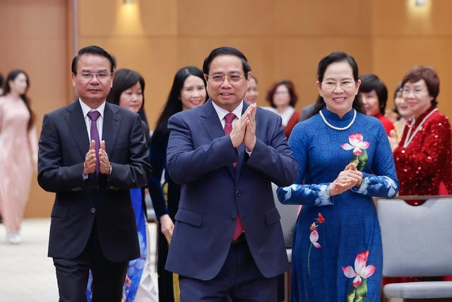 Thủ tướng Phạm Minh Chính tới dự gặp mặt nữ lãnh đạo, quản lý các cơ quan Trung ương và trao giải thưởng Kovalevskaia năm 2025 - Ảnh: Nhật Bắc