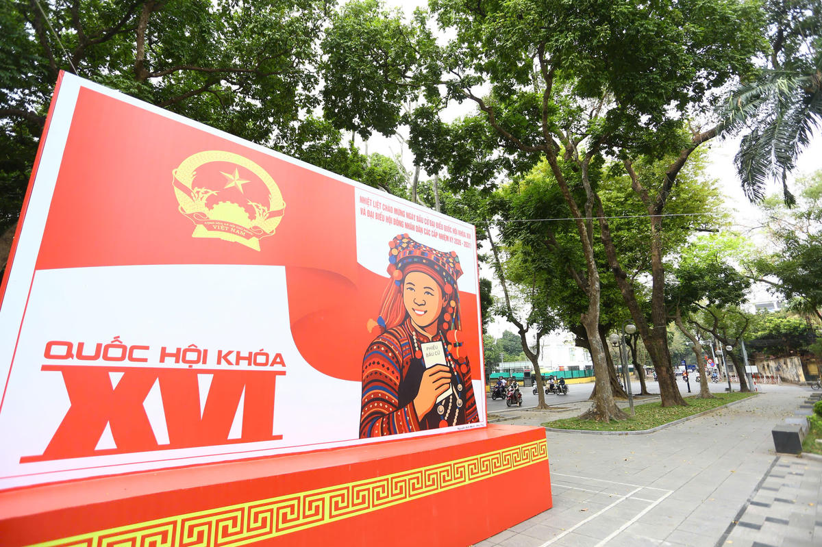 Đại diện nhân dân giám sát quyền lực