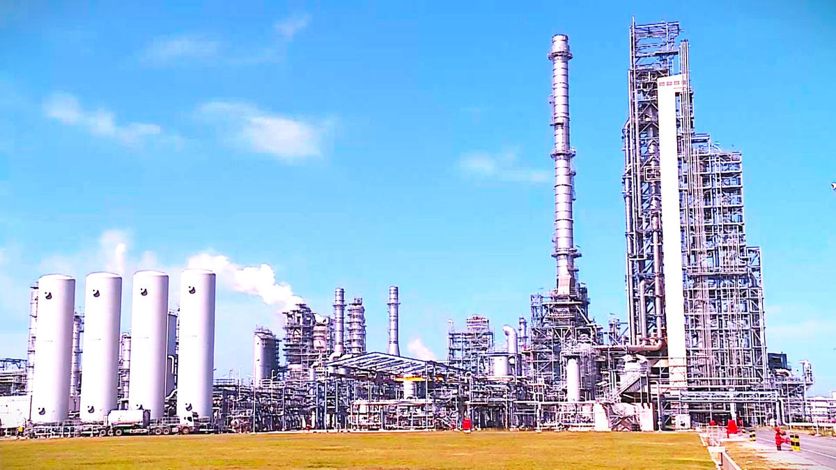 Sửa đổi mức thuế suất thuế nhập khẩu đối với một số mặt hàng xăng, dầu