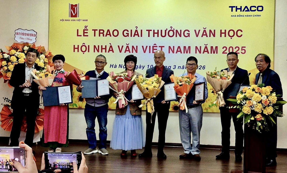 Các tác giả nhận Giải thưởng văn học 2025 của Hội Nhà văn Việt Nam&nbsp;