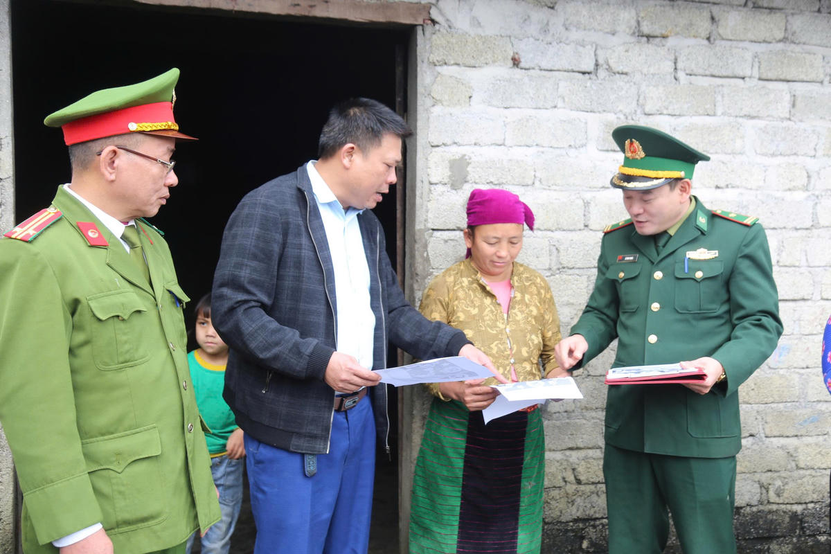 Giữ vững an ninh biên giới cho ngày hội lớn của nhân dân