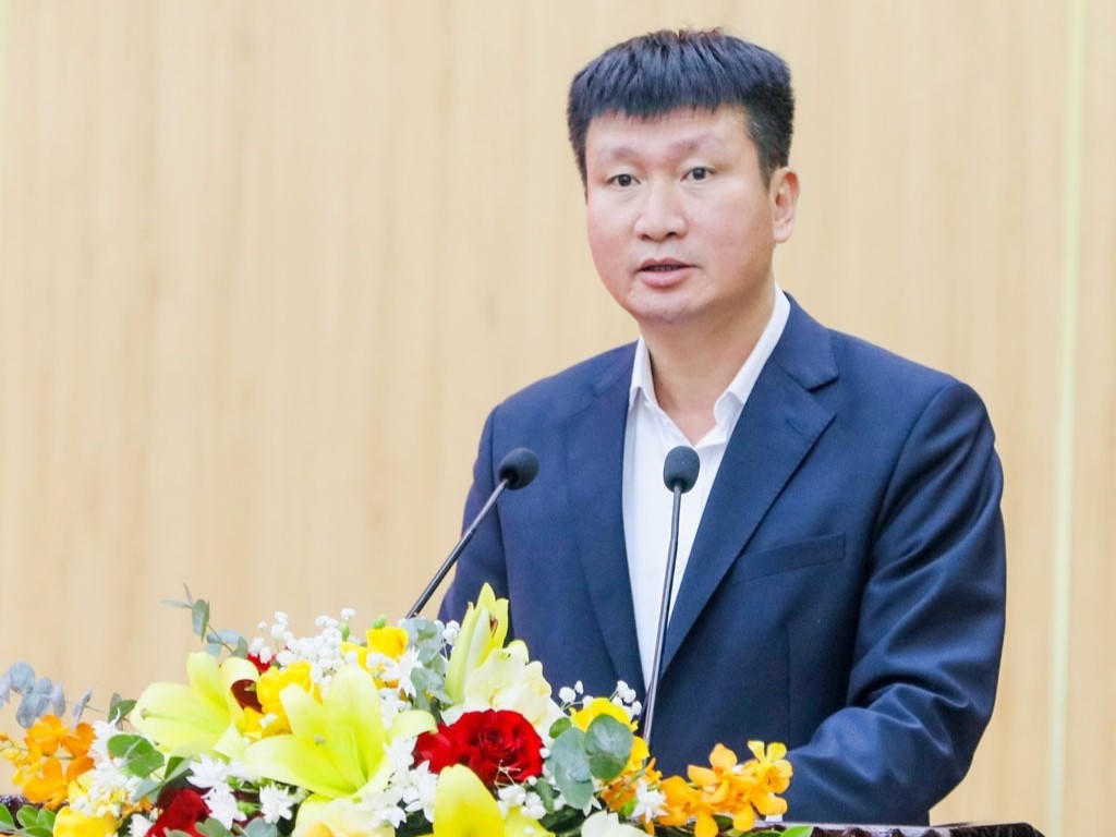 Bí thư Tỉnh ủy Trần Huy Tuấn đề nghị các địa phương khẩn trương hoàn tất các điều kiện phục vụ bầu cử. Ảnh: Đức Lam