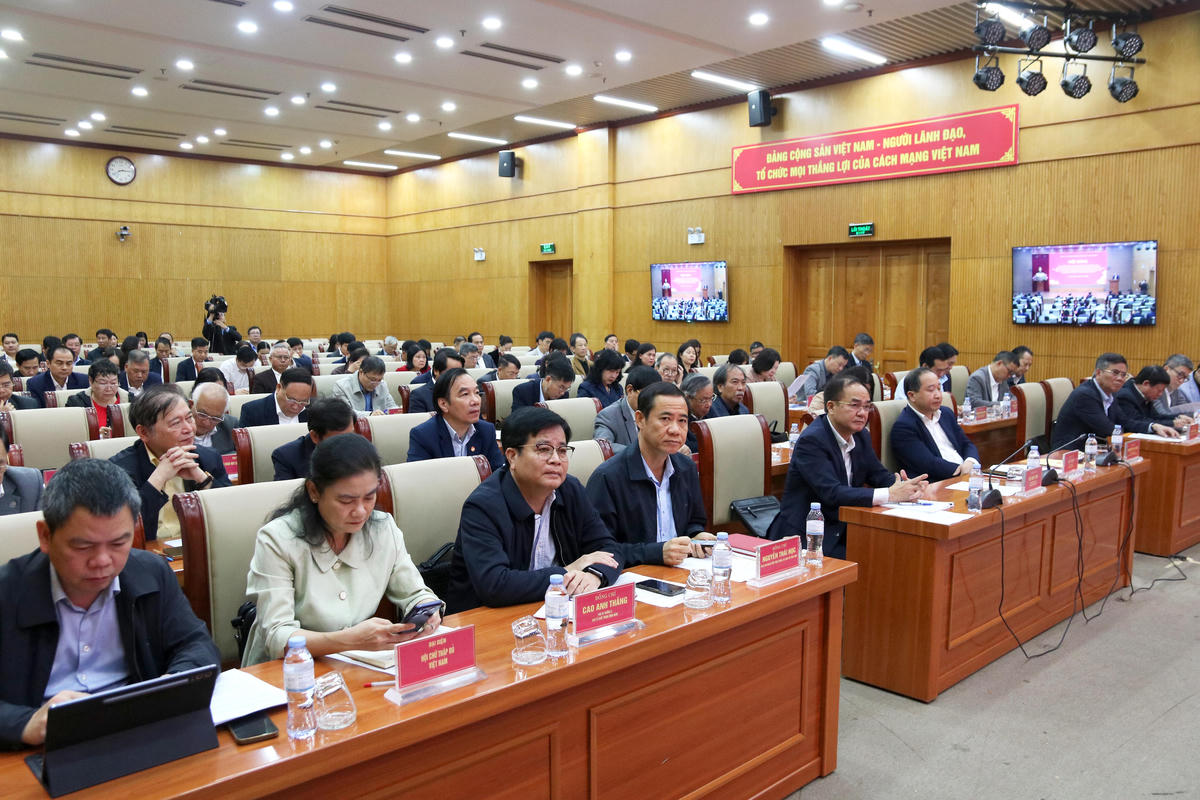 Các đại biểu tham dự Hội nghị.