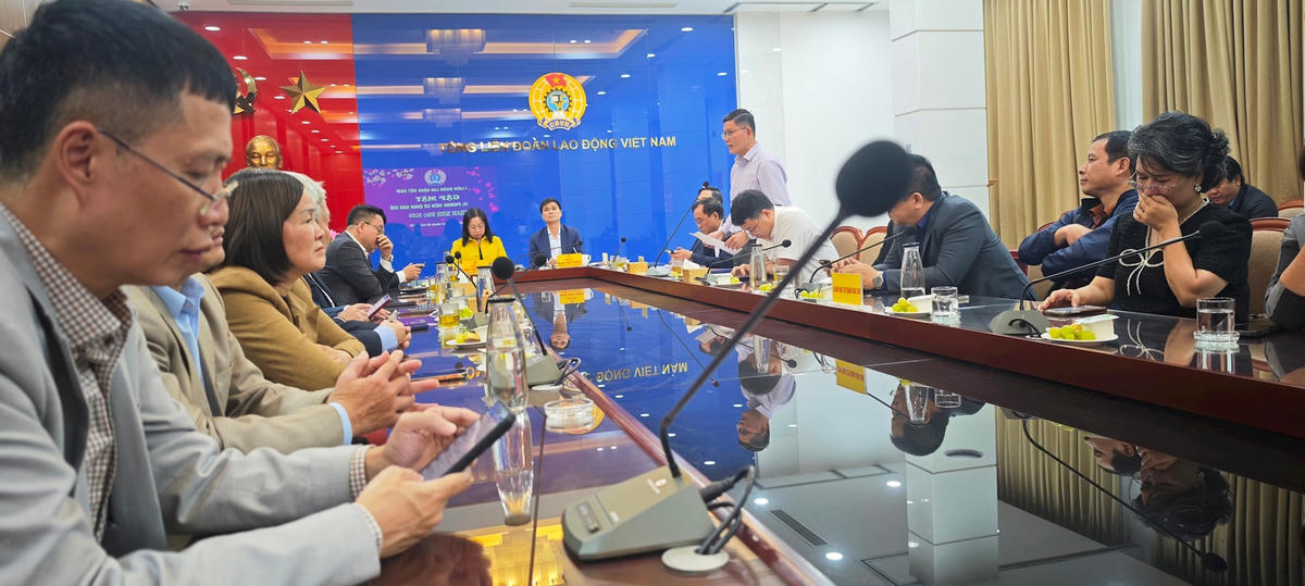 Quang cảnh buổi gặp mặt. Ảnh: PV