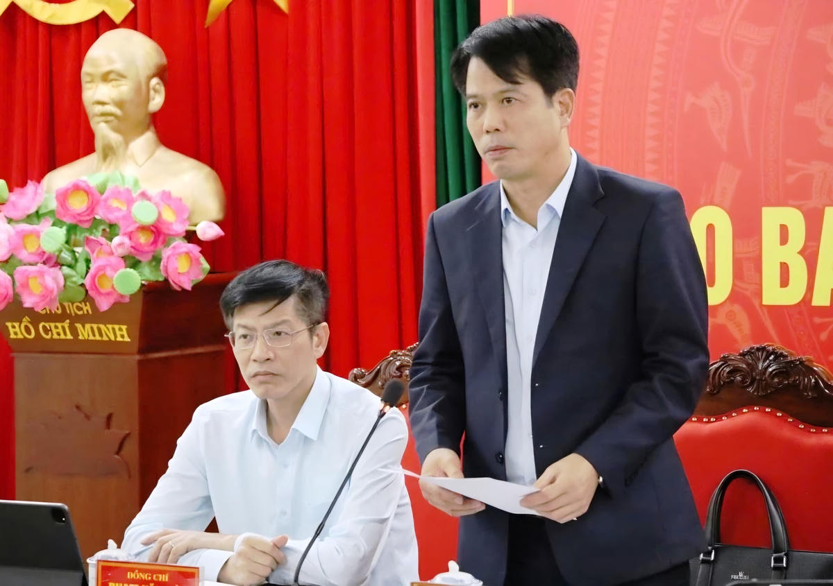 Ông Đào Xuân Yên, Trưởng Ban Tuyên giáo và Dân vận Tỉnh ủy Thanh Hóa phát biểu tại hội nghị. Ảnh: Nguyễn Chung