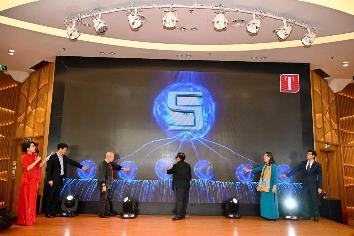 Nghi thức phát động đánh dấu việc chính thức triển khai chuỗi hoạt động truyền thông vì trẻ em trong năm 2026, hướng tới lan tỏa mạnh mẽ thông điệp bảo vệ, chăm sóc và thúc đẩy quyền trẻ em trong cộng đồng. Ảnh: TN