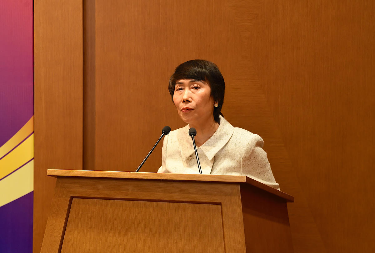 GS.TS Từ Thị Loan - Phó Chủ tịch Hiệp hội phát triển văn hóa doanh nghiệp Việt Nam giới thiệu nội dung và các hoạt động của “Diễn đàn Văn hóa với doanh nghiệp” năm 2026.

