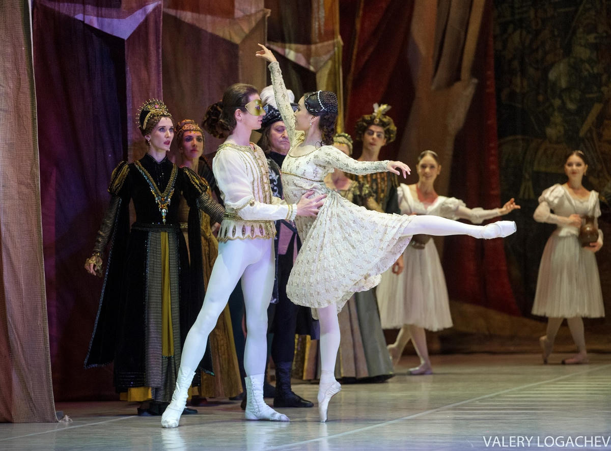 Ballet Nga: Sức hút vượt thời gian của nghệ thuật kinh điển