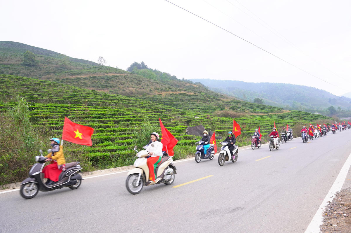 Hoạt động tuyên truyền cổ động mặt đường là một trong những hoạt động thiết thực nhằm góp phần tổ chức Ngày bầu cử trên địa bàn xã diễn ra an toàn, dân chủ, đúng luật và thực sự là ngày hội của toàn dân. 