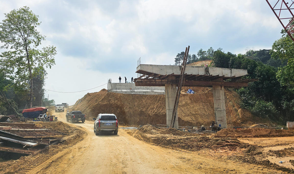 Đoạn từ km 49 Thất Khê về km 26 Tràng Định (Lạng Sơn) hiện được xác định là nút thắt với nhiều phát sinh, các hạng mục công trình còn khá nhiều.
