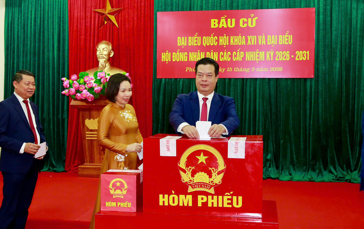 Công tác tổ chức bầu cử tại các điểm bỏ phiếu diễn ra đúng quy định. Ảnh: ĐT.&nbsp;