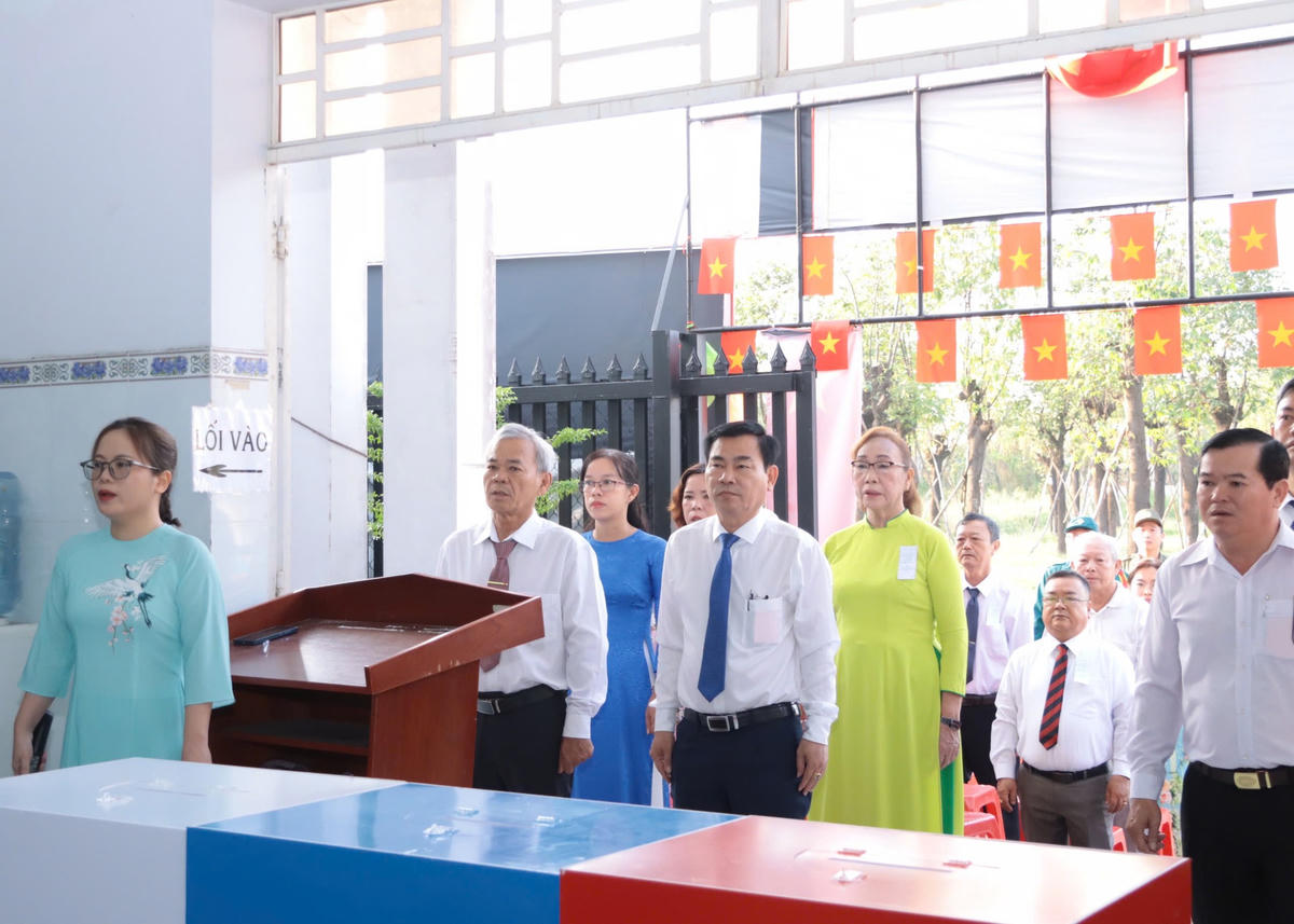 Nghi thức khai mạc trước giờ bầu cử. Ảnh: NN.