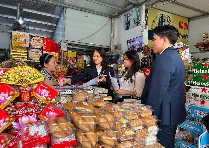 Đồng hành, hỗ trợ hộ kinh doanh thực hiện đúng quy định về thuế