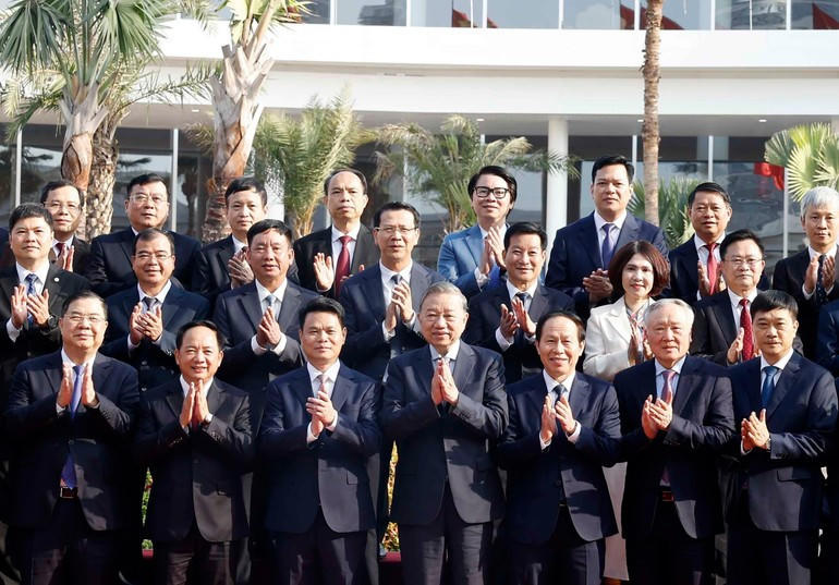 Tổng Bí thư Tô Lâm và các đại biểu. Ảnh: Thống Nhất/TTXVN.