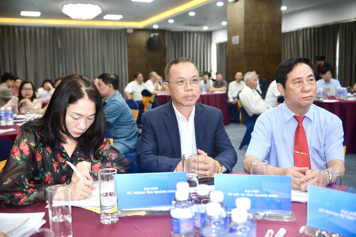 Các đại biểu tỉnh Quảng Ninh tham dự hội nghị tập huấn.